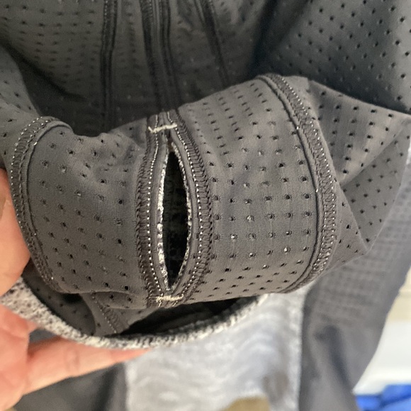 Ivivva Jacket - Picture 5 of 6